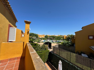 GALIA, ADOSADO - 3 DORMITORIOS - REF. A03-03432