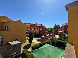 GALIA, ADOSADO - 3 DORMITORIOS - REF. A03-03432