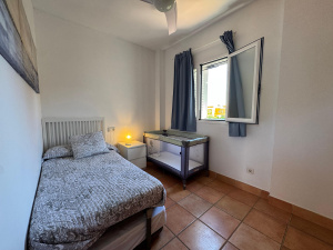 GALIA, ADOSADO - 3 DORMITORIOS - REF. A03-03432