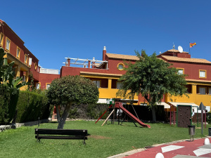 GALIA, ADOSADO - 3 DORMITORIOS - REF. A03-03432