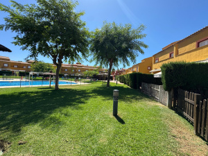 GALIA, ADOSADO - 3 DORMITORIOS - REF. A03-03432