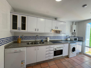 GALIA, ADOSADO - 3 DORMITORIOS - REF. A03-03432