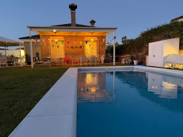 CHALET INDEPENDIENTE EN LOS ALMENDROS