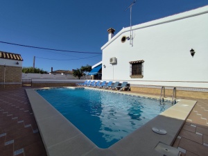 CHALET INDEPENDIENTE CON PISCINA ROCHE - REF. A06-06420