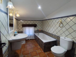 CHALET INDEPENDIENTE CON PISCINA ROCHE - REF. A06-06420