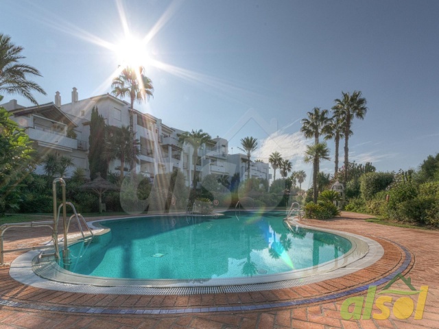 URBANIZACIÓN PLAYA DEL INFANTE - REF. A03-03462