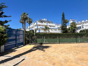 URBANIZACIÓN PLAYA BALLENA I - REF. A03-03484