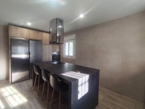 GRAN CHALET INDEPENDIENTE CON PISCINA A 10 MIN EN COCHE DE LA PLAYA   - REF. A06-06449
