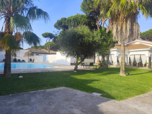 GRAN CHALET INDEPENDIENTE CON PISCINA A 10 MIN EN COCHE DE LA PLAYA   - REF. A06-06449