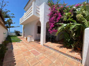 URBANIZACIÓN COMPLEJO ATLÁNTICO PRIMERA LINEA DE PLAYA - REF. A06-06452