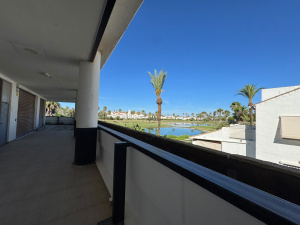 URBANIZACIÓN CENTRO COMERCIAL EL LAGO - REF. A03-03509