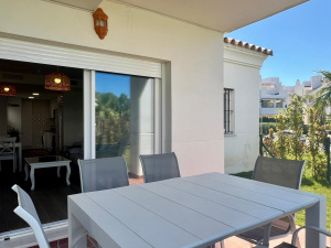JARDINES DE MAJADALES - BAJO- 3 DORMITORIOS- REF. A03-03511