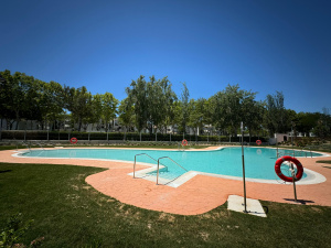 URBANIZACIÓN URBANIZACION JARDINES DE MAJADALES - REF. A03-03514