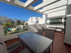 URBANIZACIÓN URBANIZACION JARDINES DE MAJADALES - REF. A03-03514