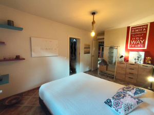 GRAN CHALET CON PISCINA A 10 MIN A PIE DE LA PLAYA SEGUNDA PISTA