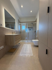 CASA DE TRES HABITACIONES RECIENTEMENTE REFORMADA - REF. A08-08046