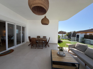 CASA DE TRES HABITACIONES RECIENTEMENTE REFORMADA - REF. A08-08046