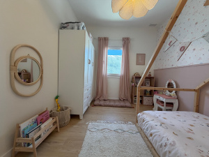 CASA DE TRES HABITACIONES RECIENTEMENTE REFORMADA - REF. A08-08046