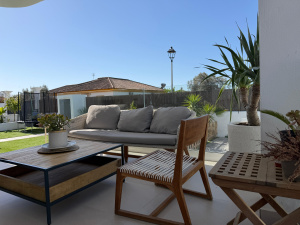 CASA DE TRES HABITACIONES RECIENTEMENTE REFORMADA - REF. A08-08046