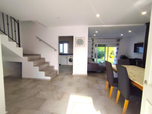 GRAN CHALET CON PISCINA A 10  MIN A PIE DE LA PLAYA - REF. A06-06467