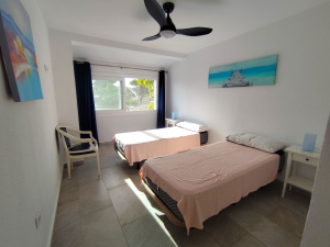 GRAN CHALET CON PISCINA A 10  MIN A PIE DE LA PLAYA - REF. A06-06467