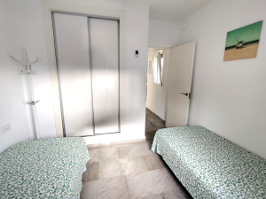 GRAN CHALET CON PISCINA A 10  MIN A PIE DE LA PLAYA - REF. A06-06467