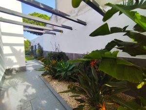 GRAN CHALET CON PISCINA A 10  MIN A PIE DE LA PLAYA - REF. A06-06467