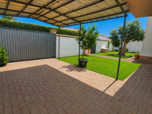 CHALET URBANO  A 3 KM DE LA PLAYA DE LA BARROSA - REF. A06-06468