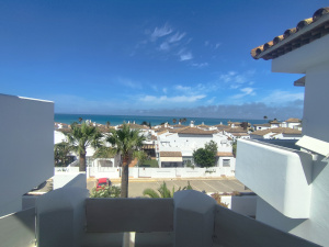  ATICO CON VISTAS AL MAR URBANIZACIÓN COMPLEJO ATLÁNTICO - REF. A06-06472