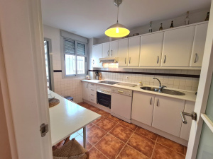 ANSARES, BAJO - 2 DORMITORIOS  - REF. A03-00692