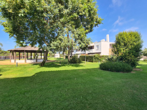 ANSARES, BAJO - 2 DORMITORIOS  - REF. A03-00692