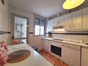 ANSARES, BAJO - 2 DORMITORIOS  - REF. A03-00692