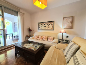 ANSARES, BAJO - 2 DORMITORIOS  - REF. A03-00692