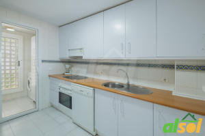 URBANIZACIÓN PLAYA DEL INFANTE - REF. A03-00704