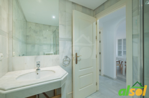 URBANIZACIÓN PLAYA DEL INFANTE - REF. A03-00704