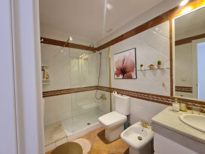 MARINA GOLF, ADOSADO - 3 DORMITORIOS - REF. A03-00730