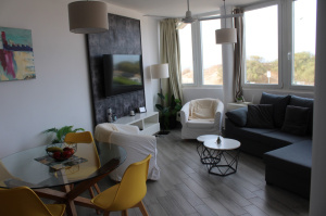 URBANIZACIÓN VARIOS - EDIF.CURVADO - REF. A01-00360