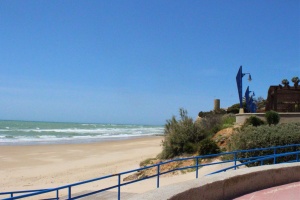 URBANIZACIÓN EDIFICIO LA BARROSA PRIMERA LINEA DE PLAYA- REF. A06-06056