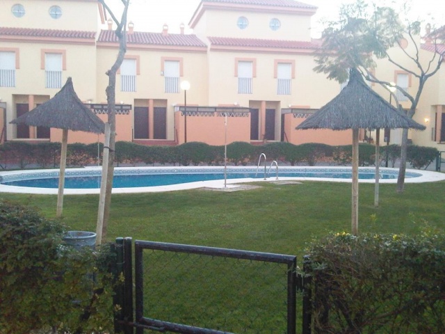 URB. LAS VILLAS DE ISLANTILLA GOLF - REF. A04-04102