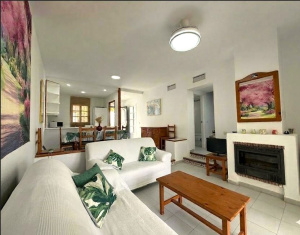 URBANIZACIÓN ZAHARA - REF. A06-06115